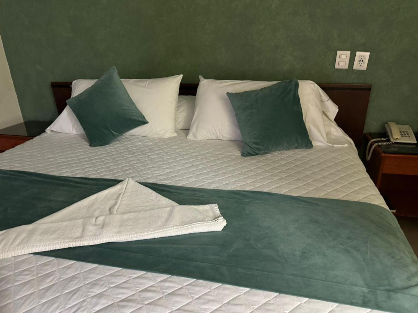 Hotel Bello Córdoba Extérieur photo